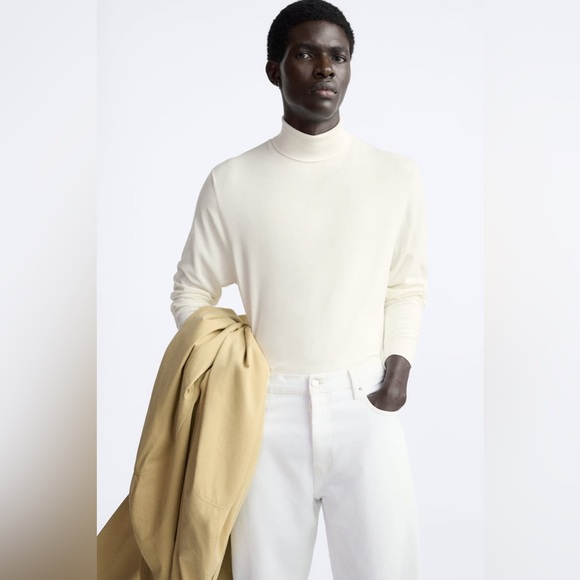 NWT $50- Zara Turtle Neck Sweater - Picture 5 of 10